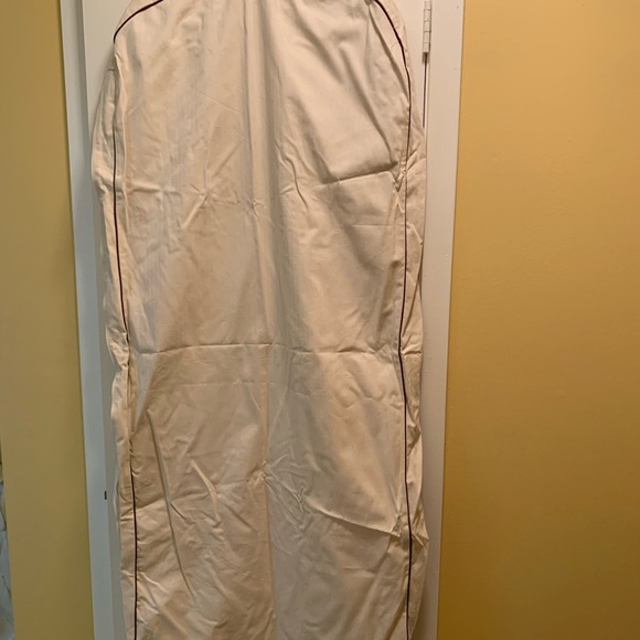 LORO PIANA GARMENT cover - Picture 6 of 12